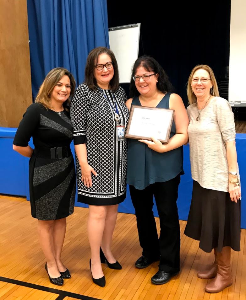 Assistant Superintendent Mrs. Sara Feliz, awarded Mrs. Muller with the Big Heart Award. Along with Dr. Spindler & Mrs. Lamarche.