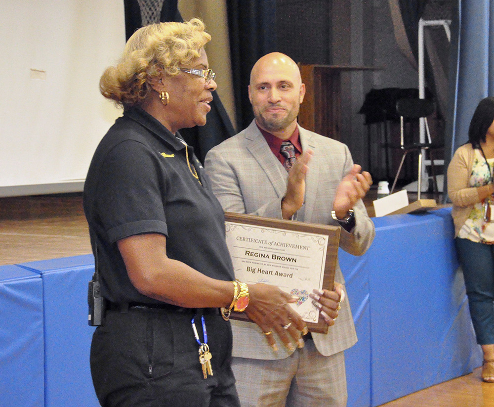 Regina Brown with her award 1