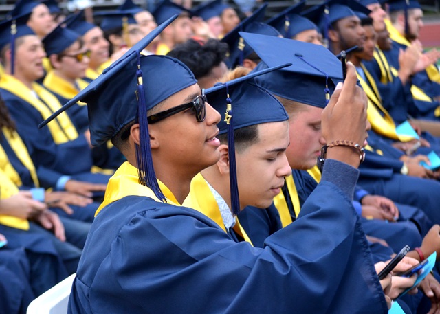 Newburgh Class of 2017 Graduates 11