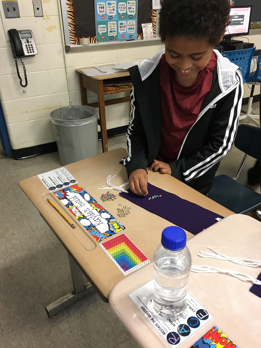 THA 4th Graders work on wampum belts 2