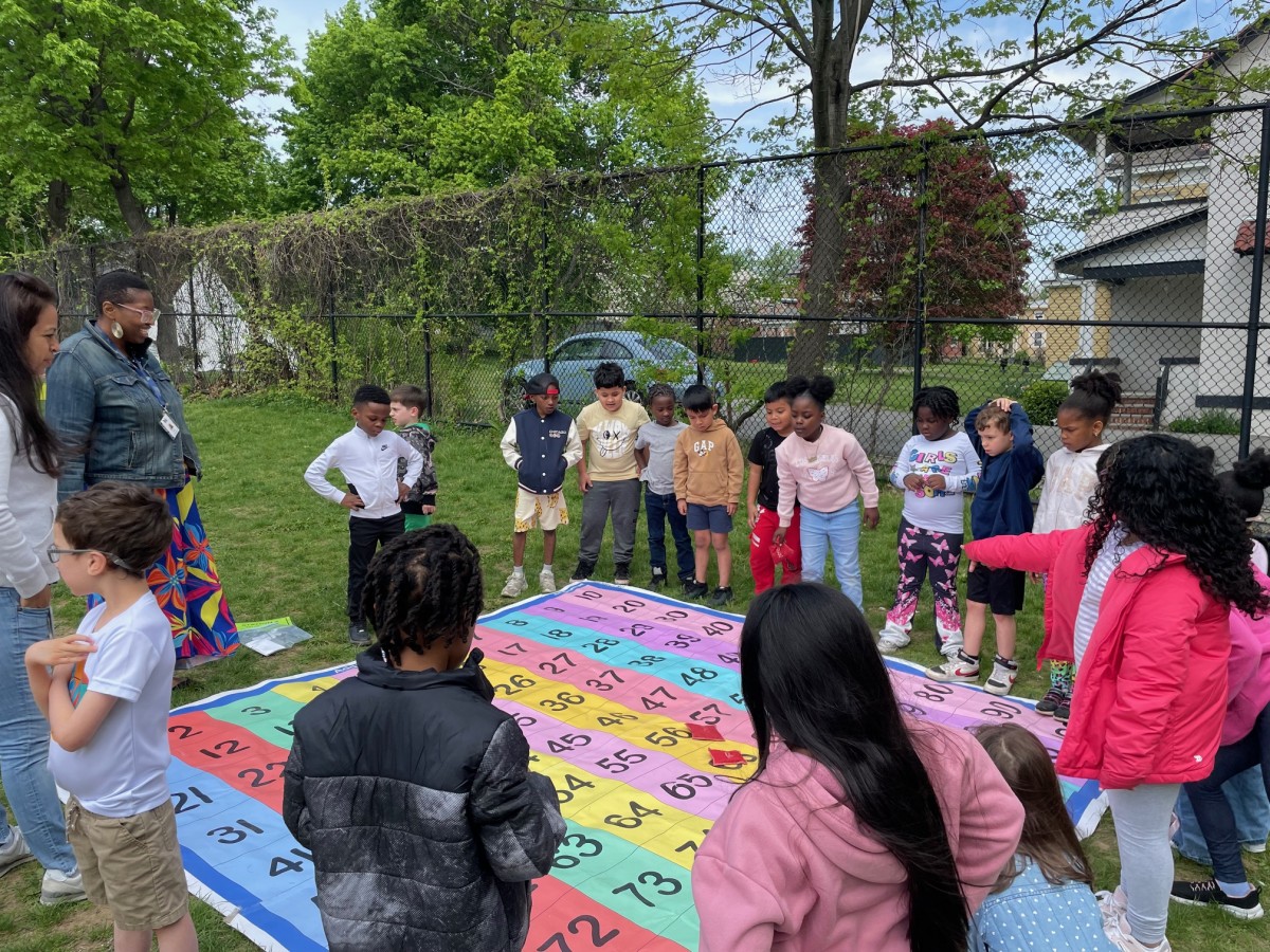 Thumbnail for Horizons on the Hudson Hosts First Math and Movement Day!