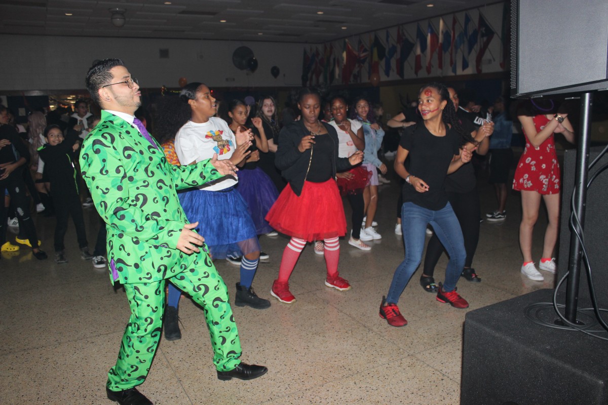 Participants on the dance floor.