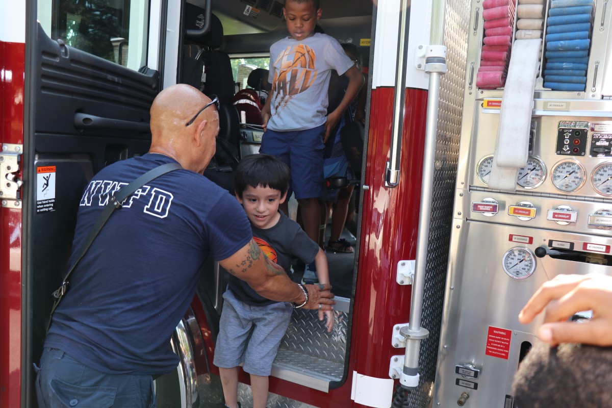 Students learn about the truck.