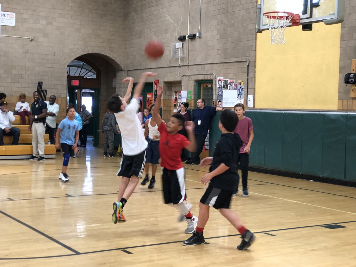 Students participate in 3 on 3 basketball tournament to raise funds for student activities