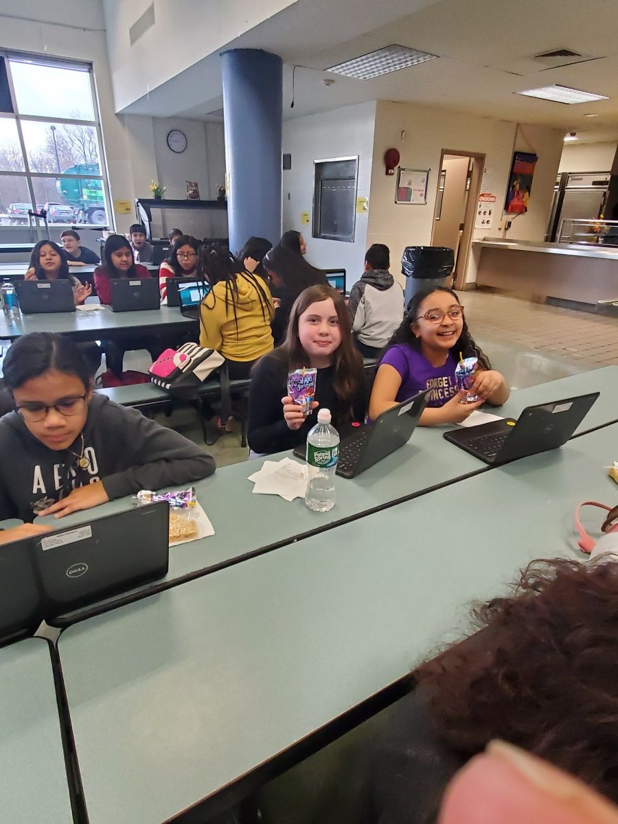 HMS scholars participate in event using Chromebooks.