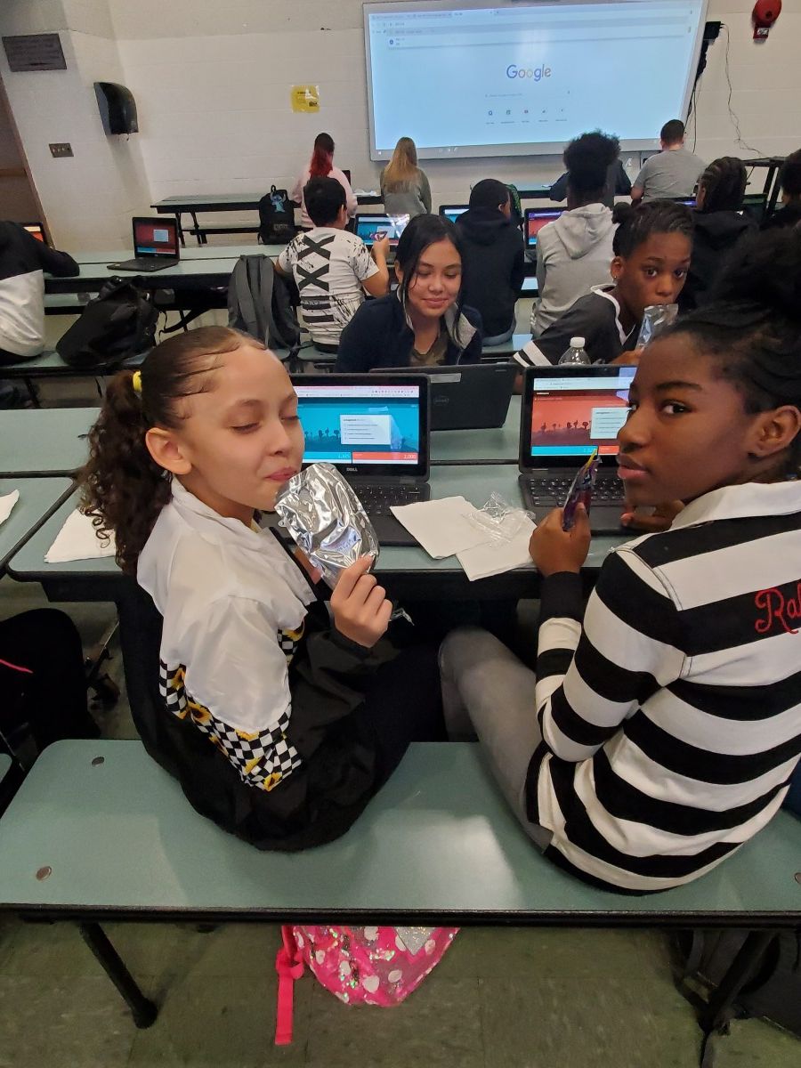 HMS scholars participate in event using Chromebooks.