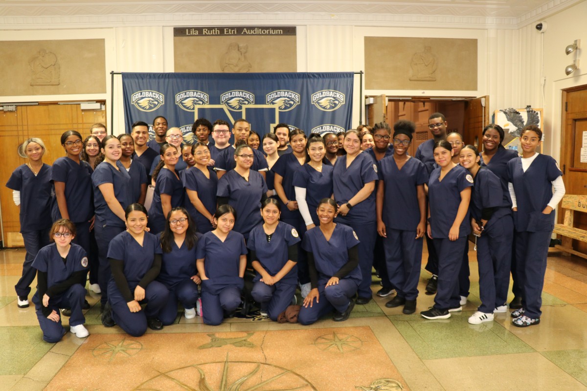 CNA scholars pose for a photo.