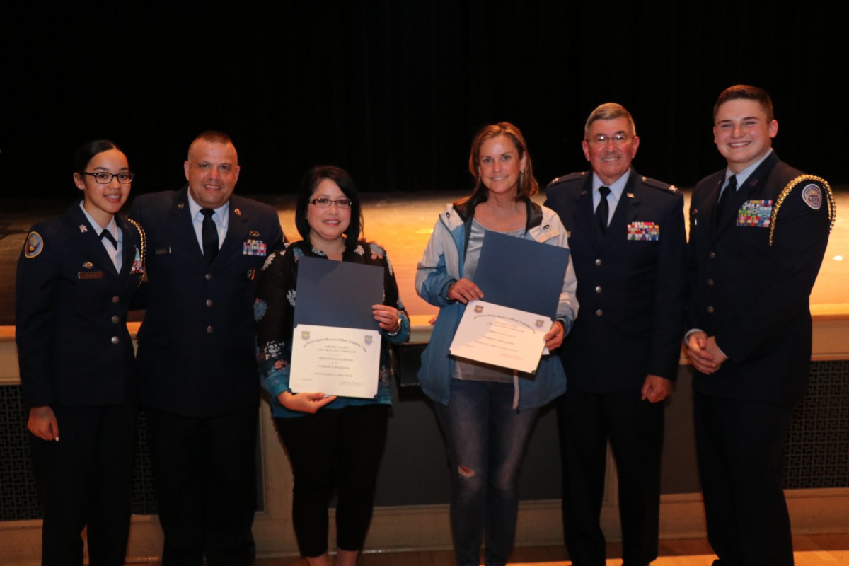 Students pose with their award.