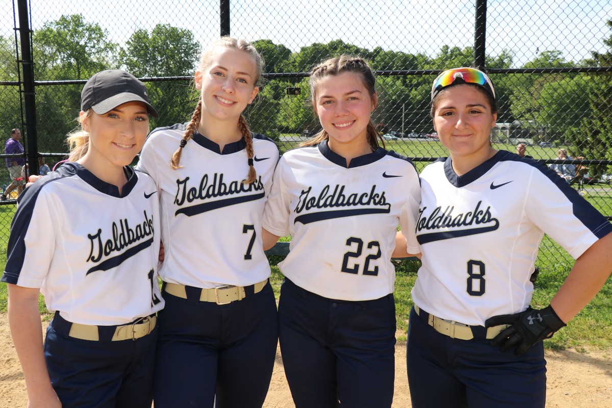 Seniors from the NFA Softball team.