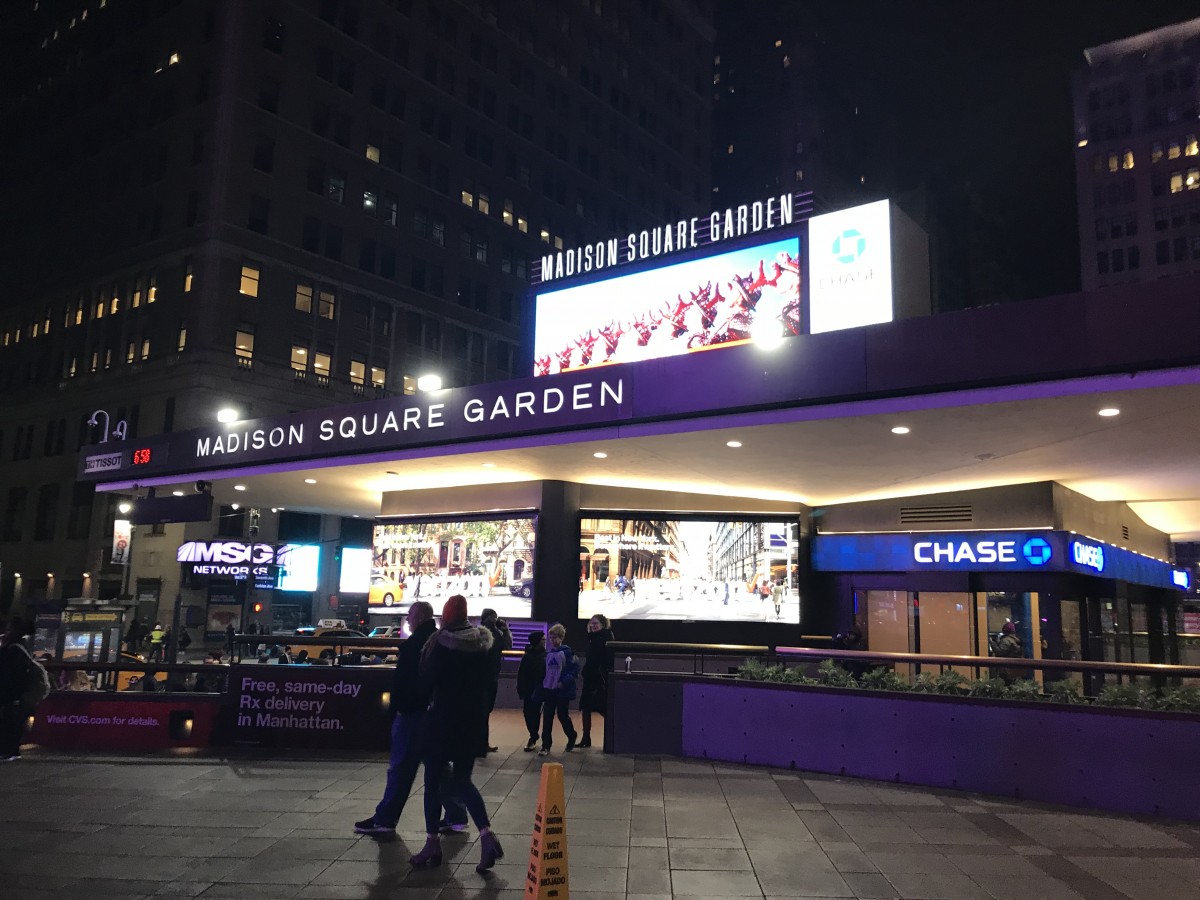 Students enter MSG