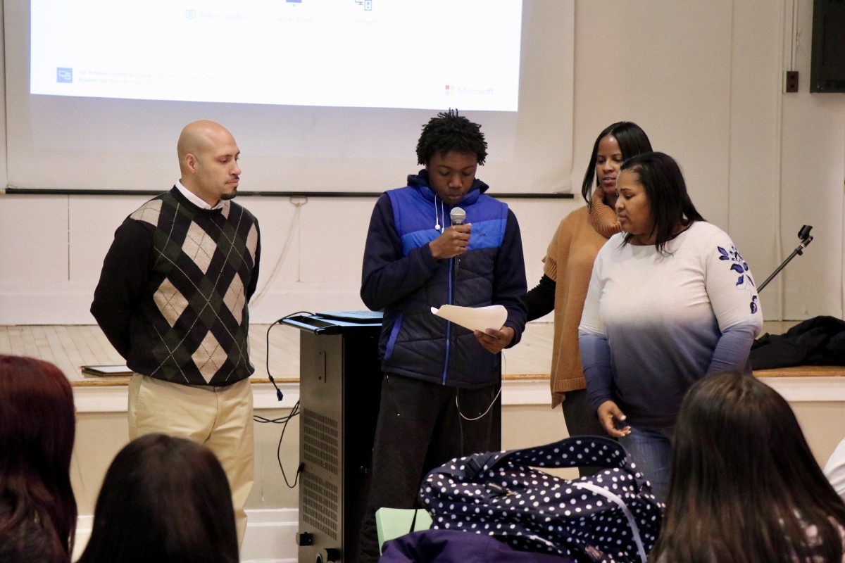 Student Advisory Council members introducing award recipients