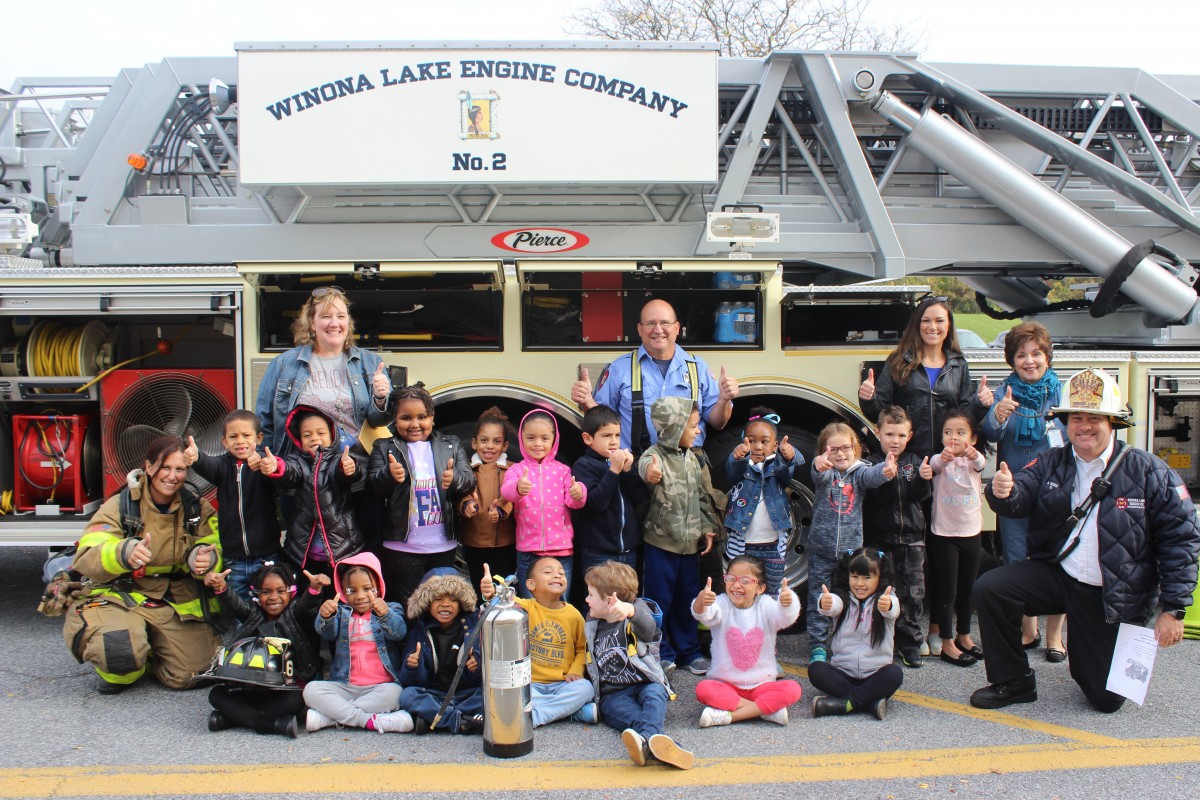 Students in front of firetruck 2