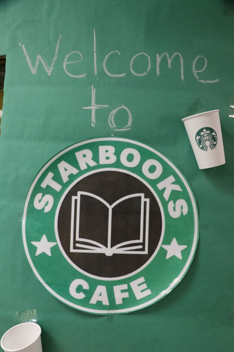 Starbooks Cafe
